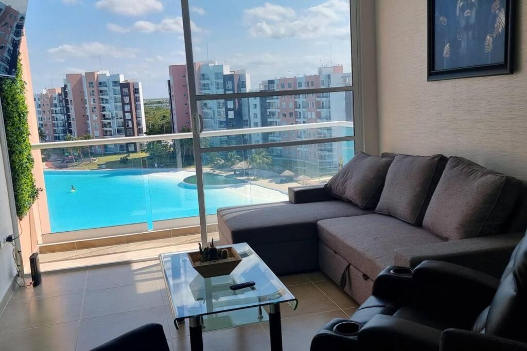 Departamento Con Laguna Artificial カンクン エクステリア 写真